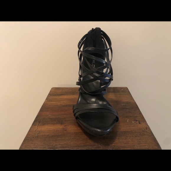 Aldo Strappy Sandals - Picture 3 of 7